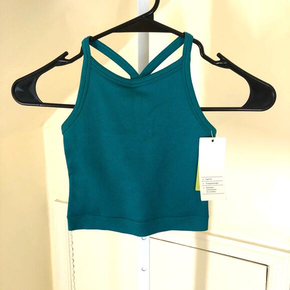 All In Motion NWT Girls' Cropped Seamless Tank Green Size S (6/7) - Picture 1 of 9
